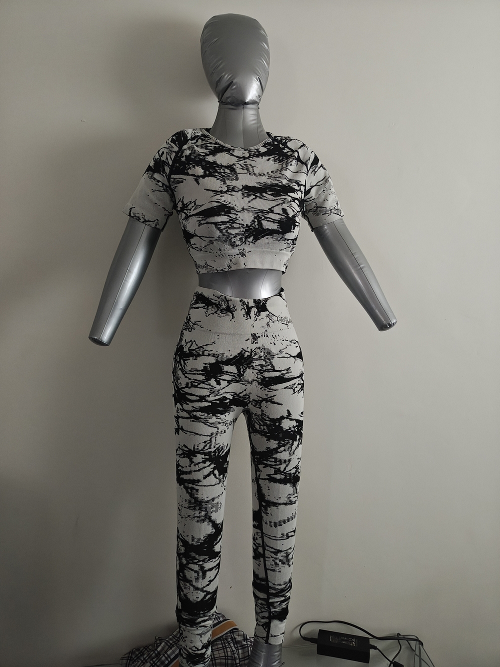 Women's Gray & Black Marble Print Two-Piece Jumpsuit Set